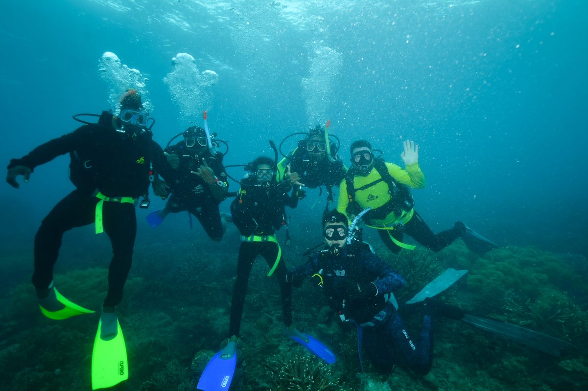 Indigenous Rangers dive into... - Queensland National Parks | Facebook