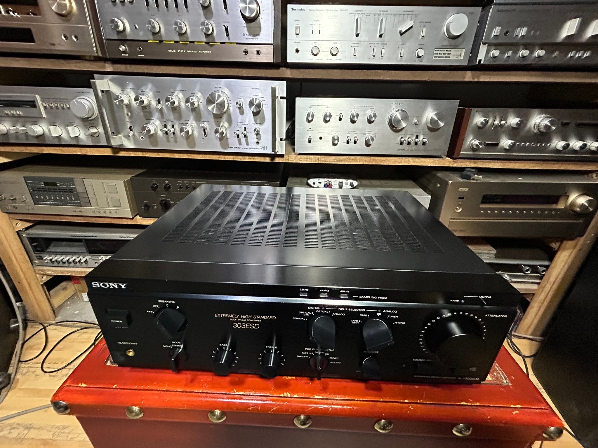 AMPLIFICADOR SONY MODELO XM-405EQX EXCELENTE ESTADO, 5 CANALES CON