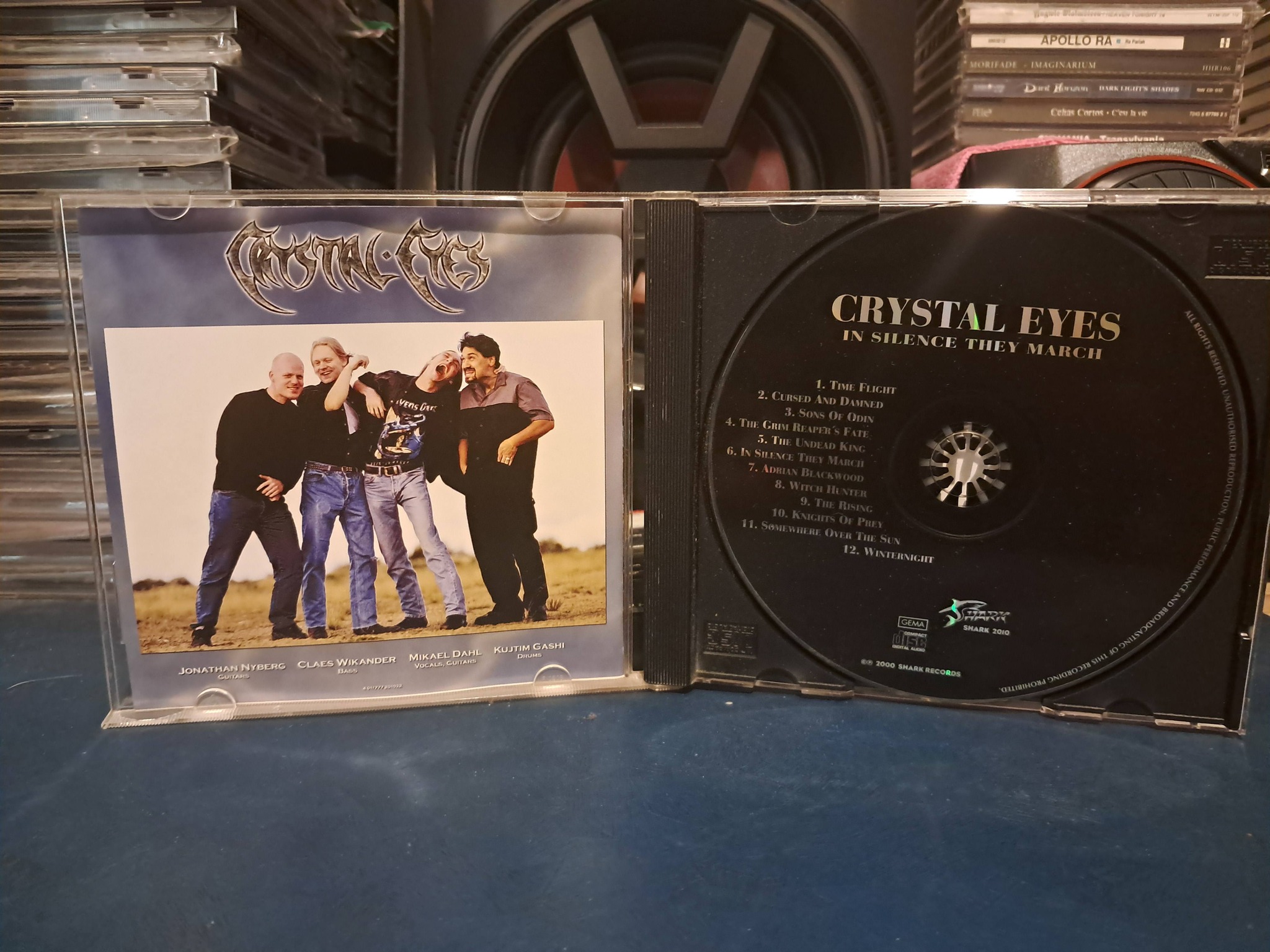 Crystal Eyes' 