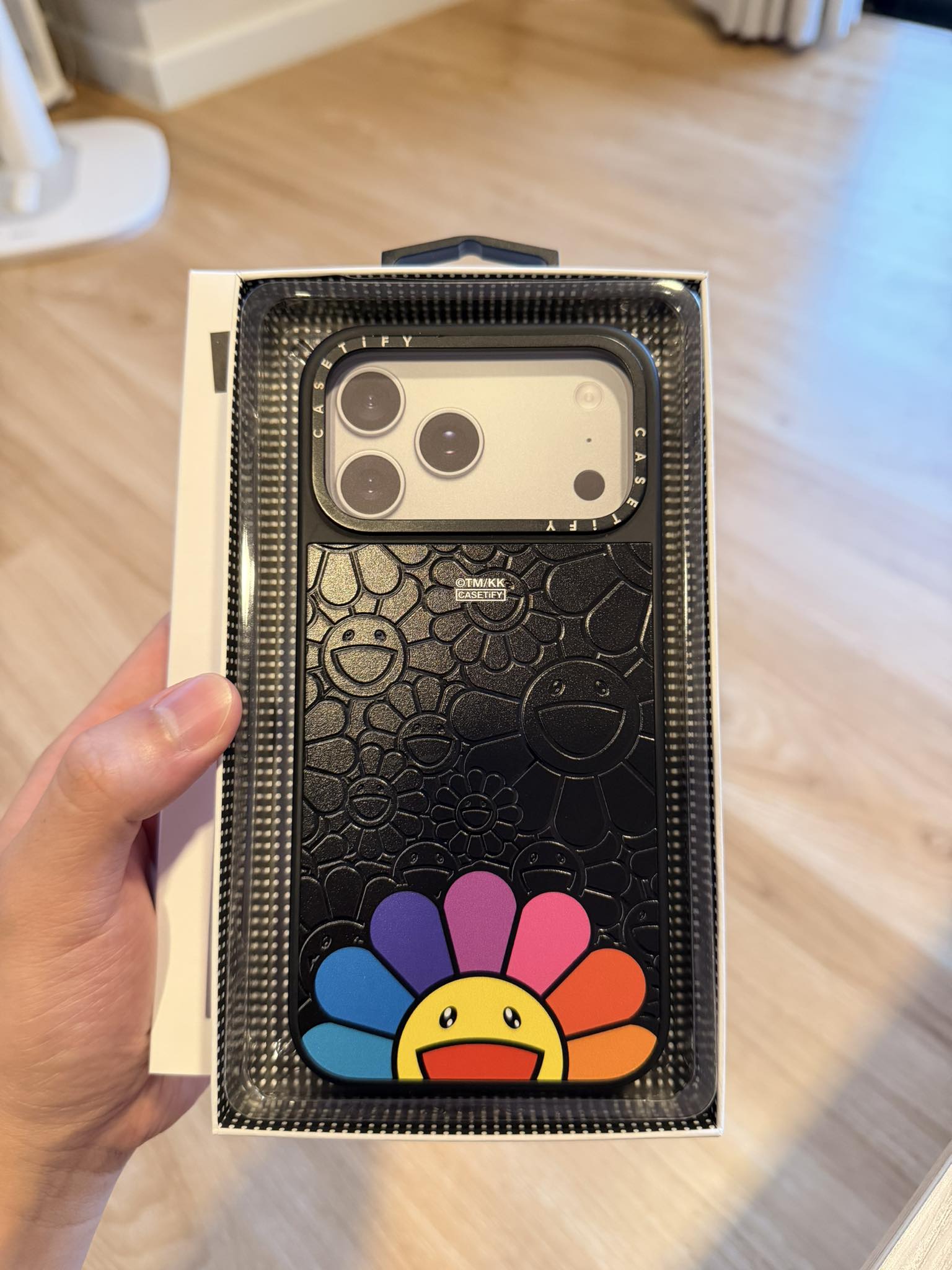 スマートフォン・携帯電話 完売品CASETiFY TAKASHIMURAKAMIiPhone17Pro