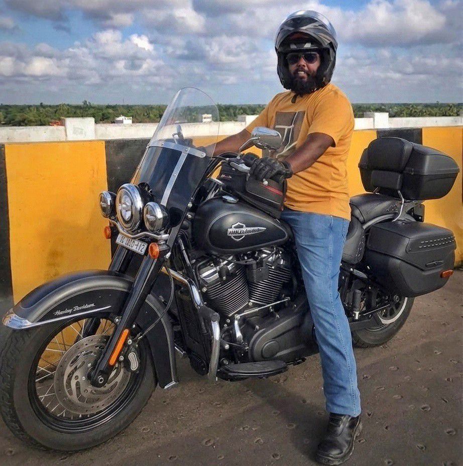 ROYAL ENFIELD | What is actually holding RE from providing tubeless ...