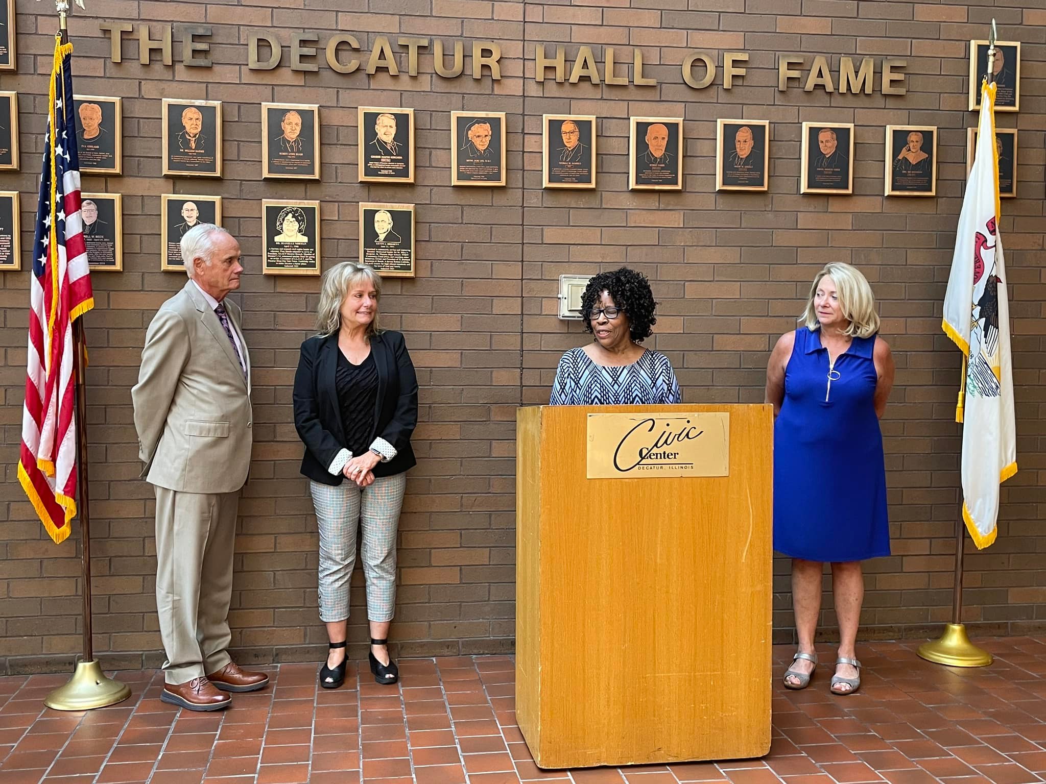 NowDecatur.com - Here are some photos from today's Decatur...