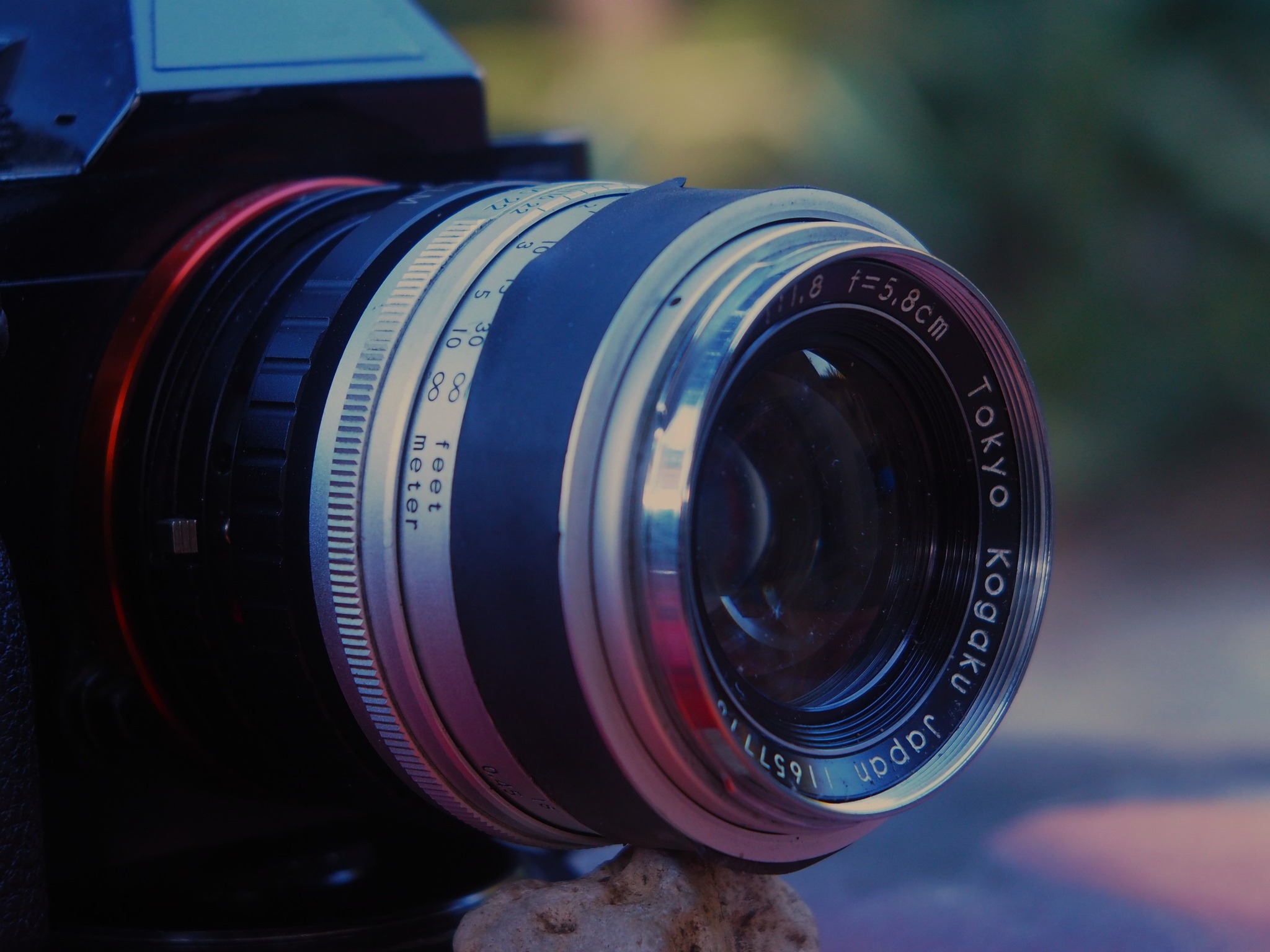 RE Auto-Topcor 1:1.8 f 5.8cm lens review