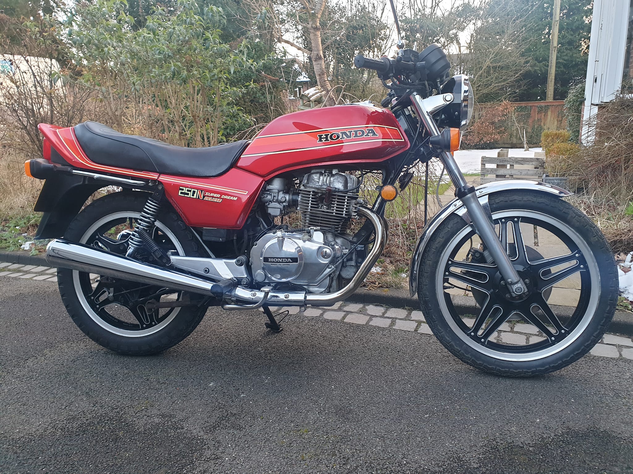 My two a CB250N super dream and CB250T Dream
