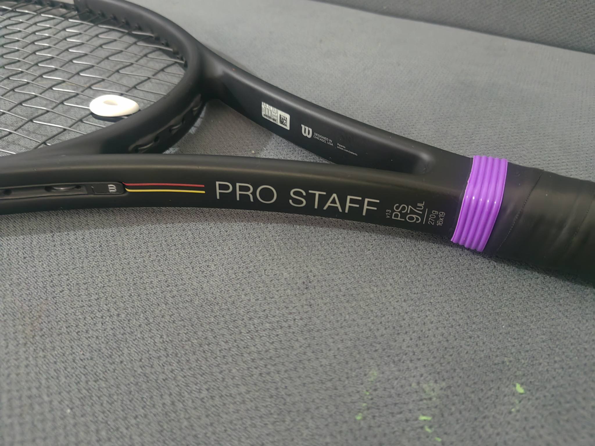 Wilson Pro Staff 97 V13 (US Version) Just pm me if interested