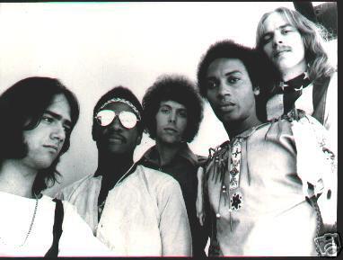 Pacific Gas & Electric / PG&E - Band