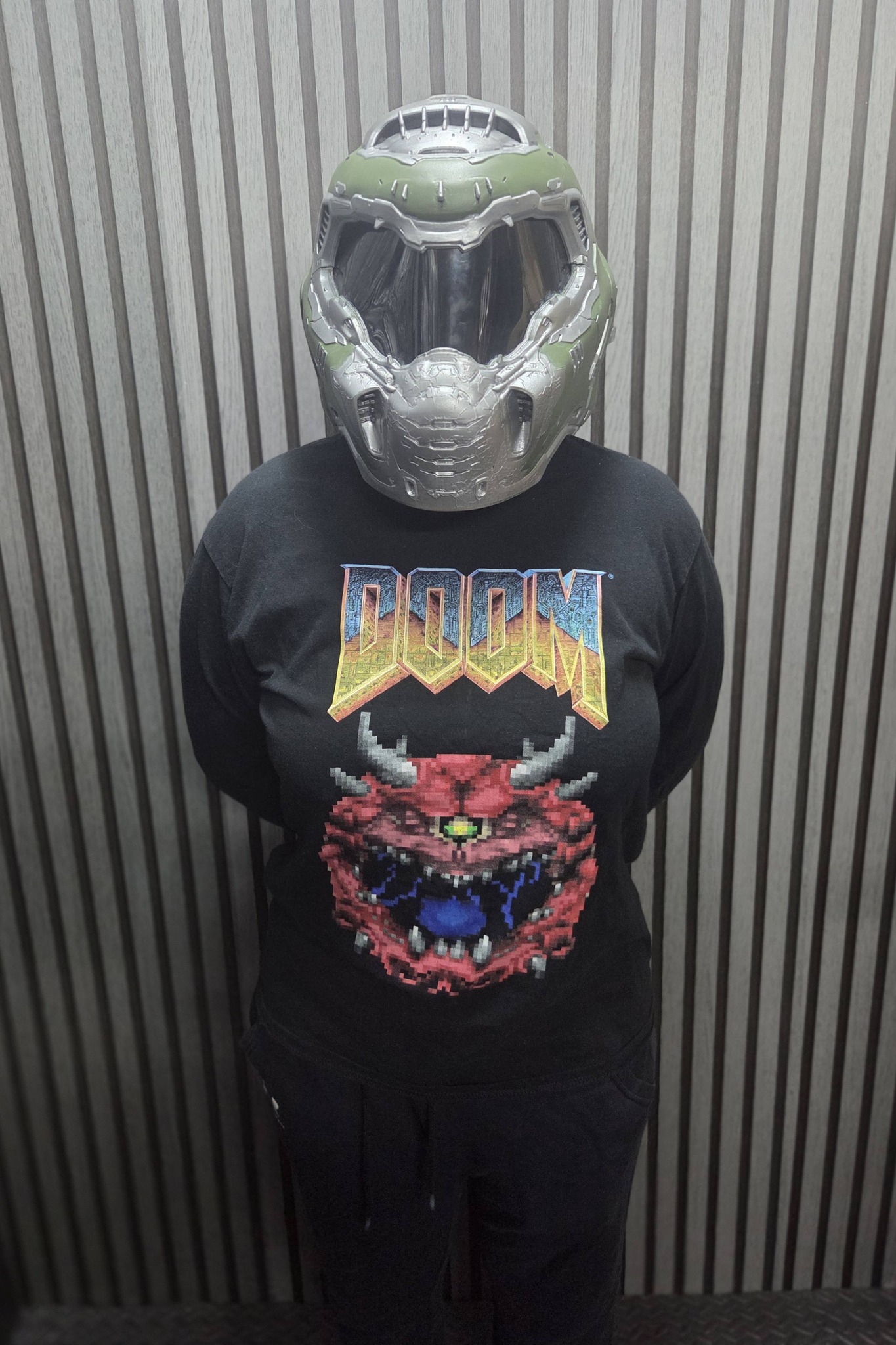 doomguy motorcycle helmet Xcoser 2025 Doom: The Dark Ages Doom Guy Resin  Xcoser UK DOOM Guy 2016 Replica Helmet