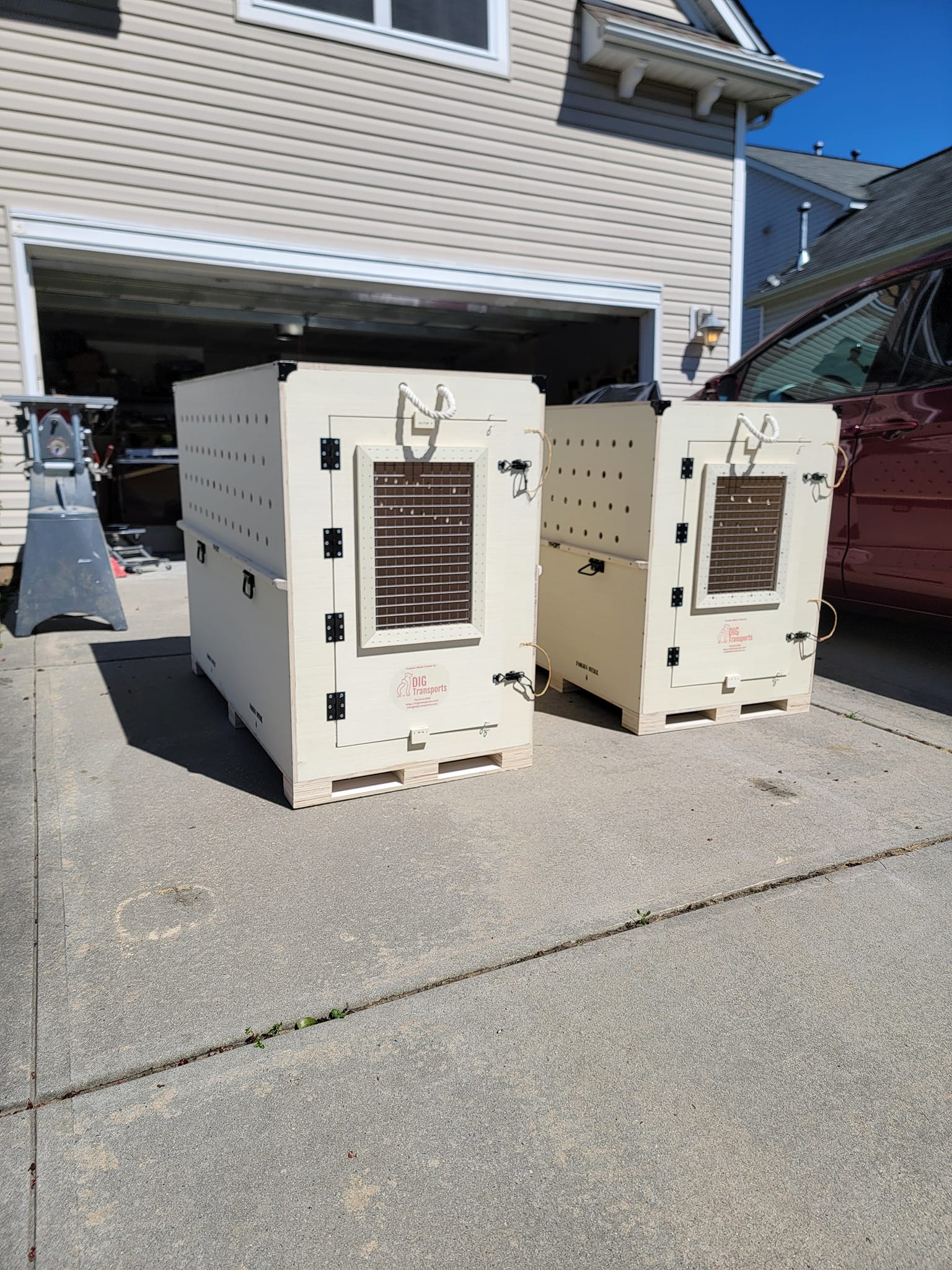 DIG Transports, Custom Crates & Furniture | Concord NC