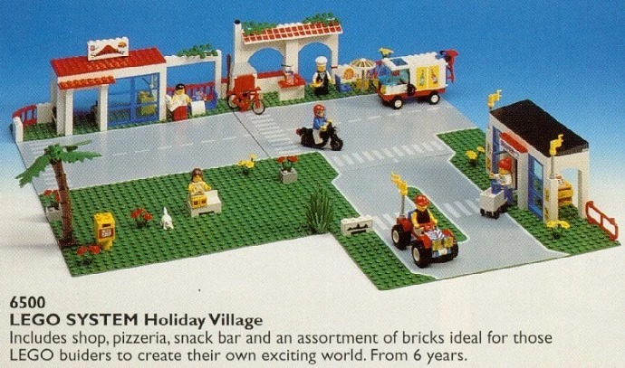 Breezeway Café (6376) is a classic Lego set from 1990, part of the