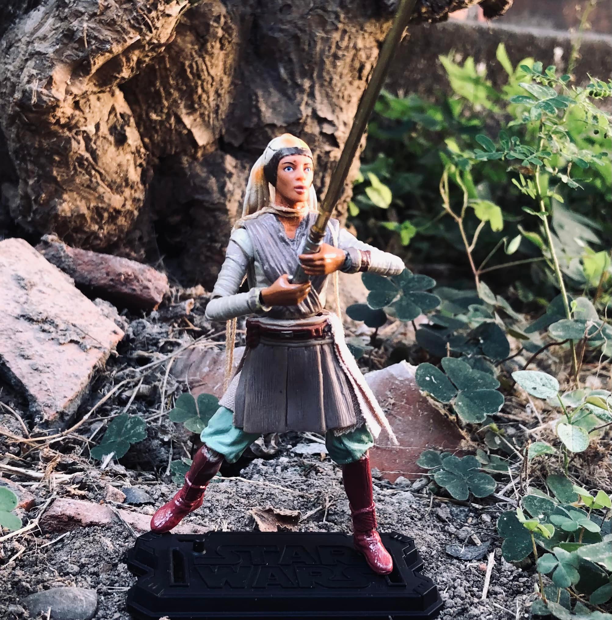 Custom Adi Gallia 3.75 figure kitbash