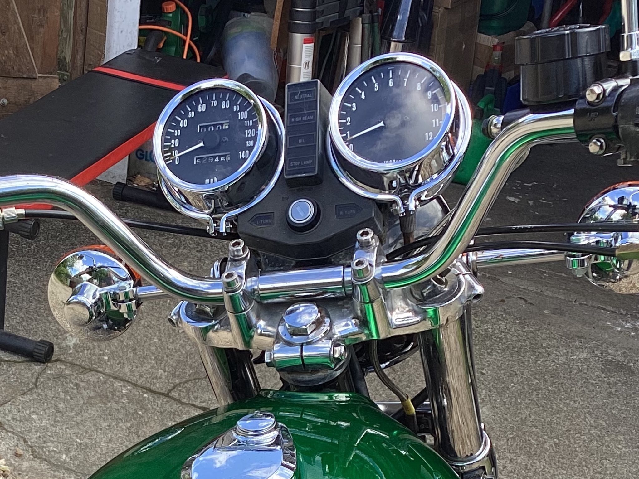 Kawasaki Z650 ✓Front Mags repair via machine shop