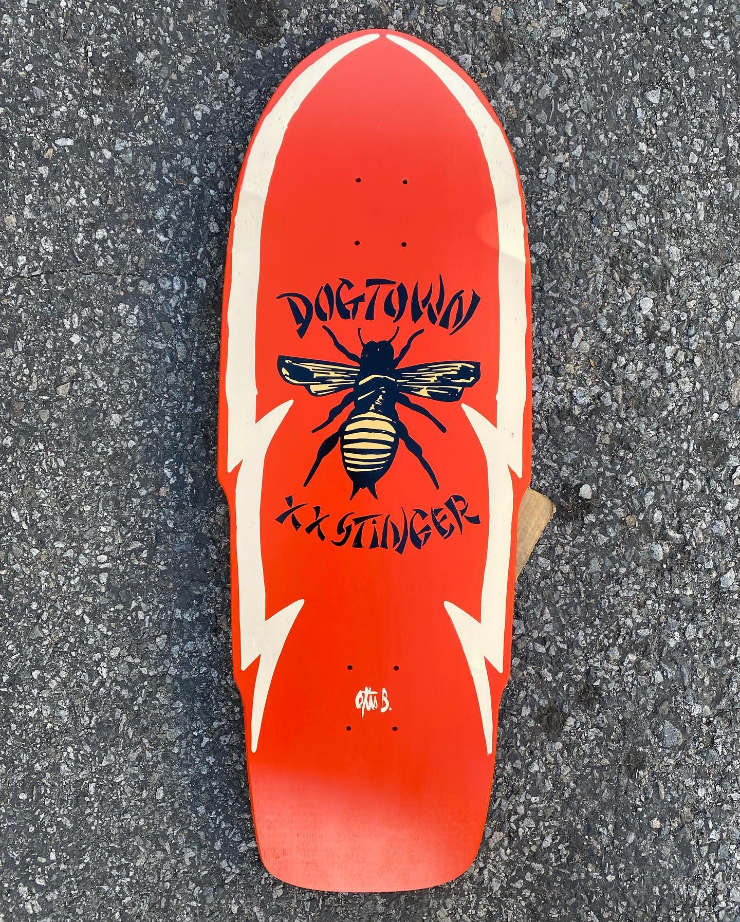 ストリート系スポーツ DOGTOWN XX STINGER デッキ