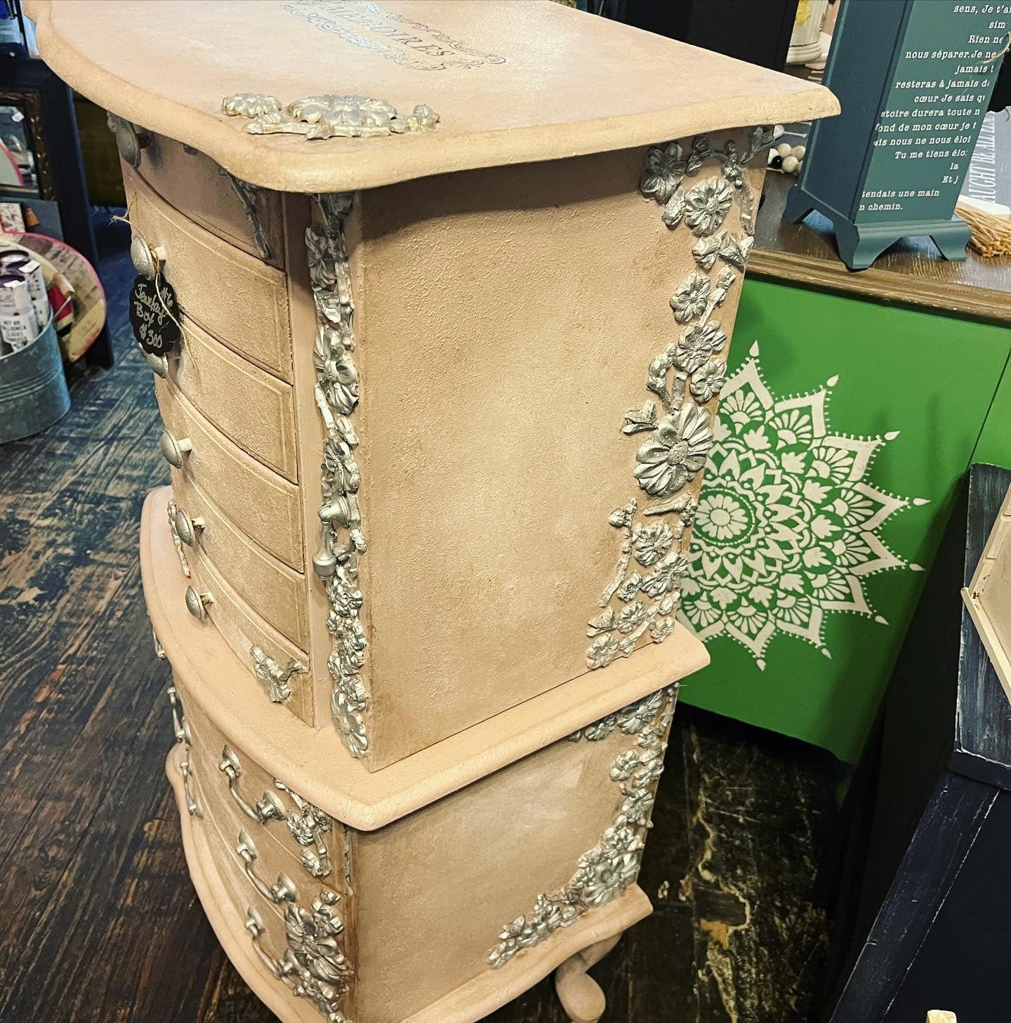 Southern Roots Antiques,... - Southern Roots Antiques, LLC