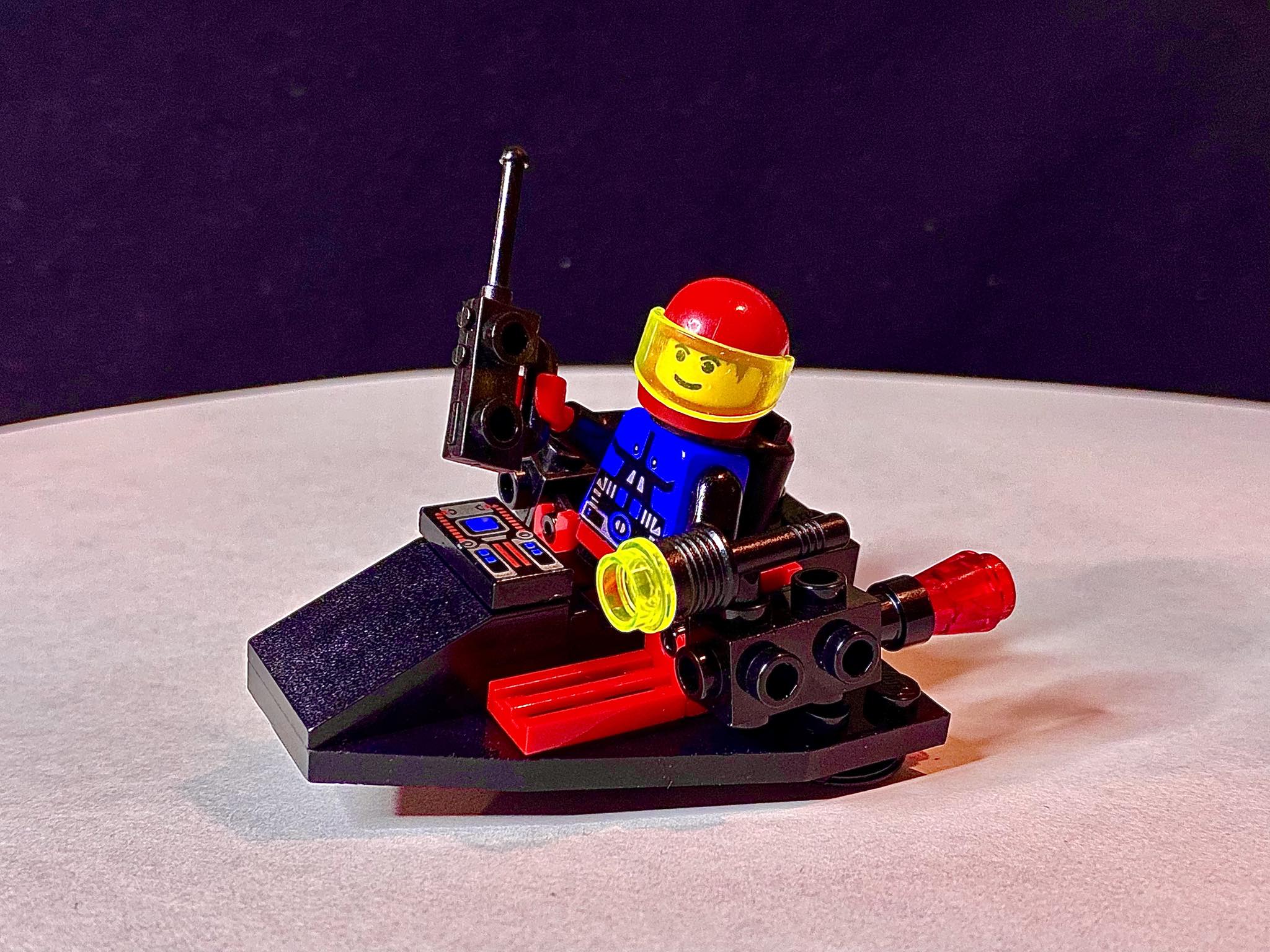 Set 1954/1714 Surveillance Scooter 1995