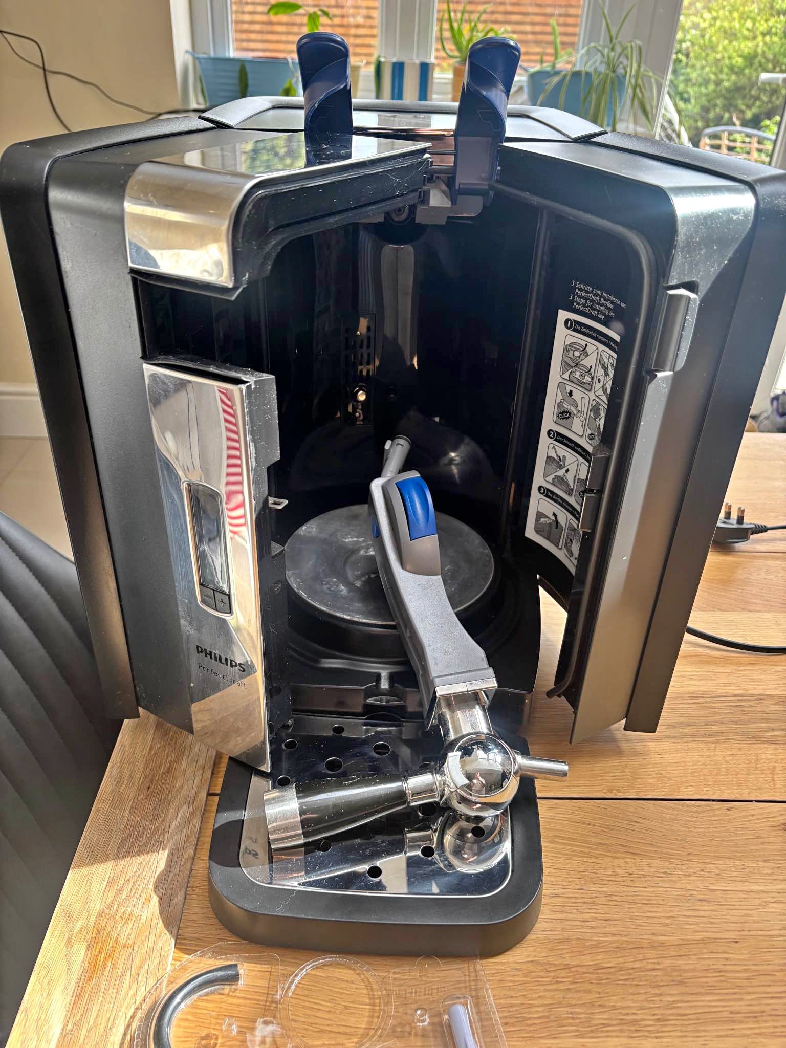 Philips Perfect Draft Beer Machine - Coffee Makers & Espresso Machines ...