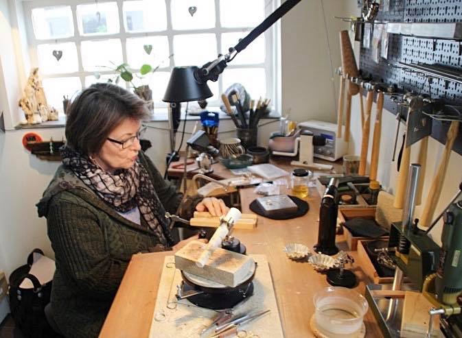 Karen Riis Design - Smykker og Kunsthåndværk