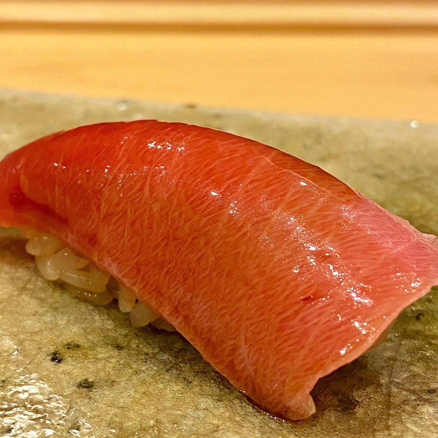 鮨 かの - 【本まぐろ 中トロ】 完成度の高いきめ細やかさ。 #鮨かの #江戸川区すし #江戸川すし...