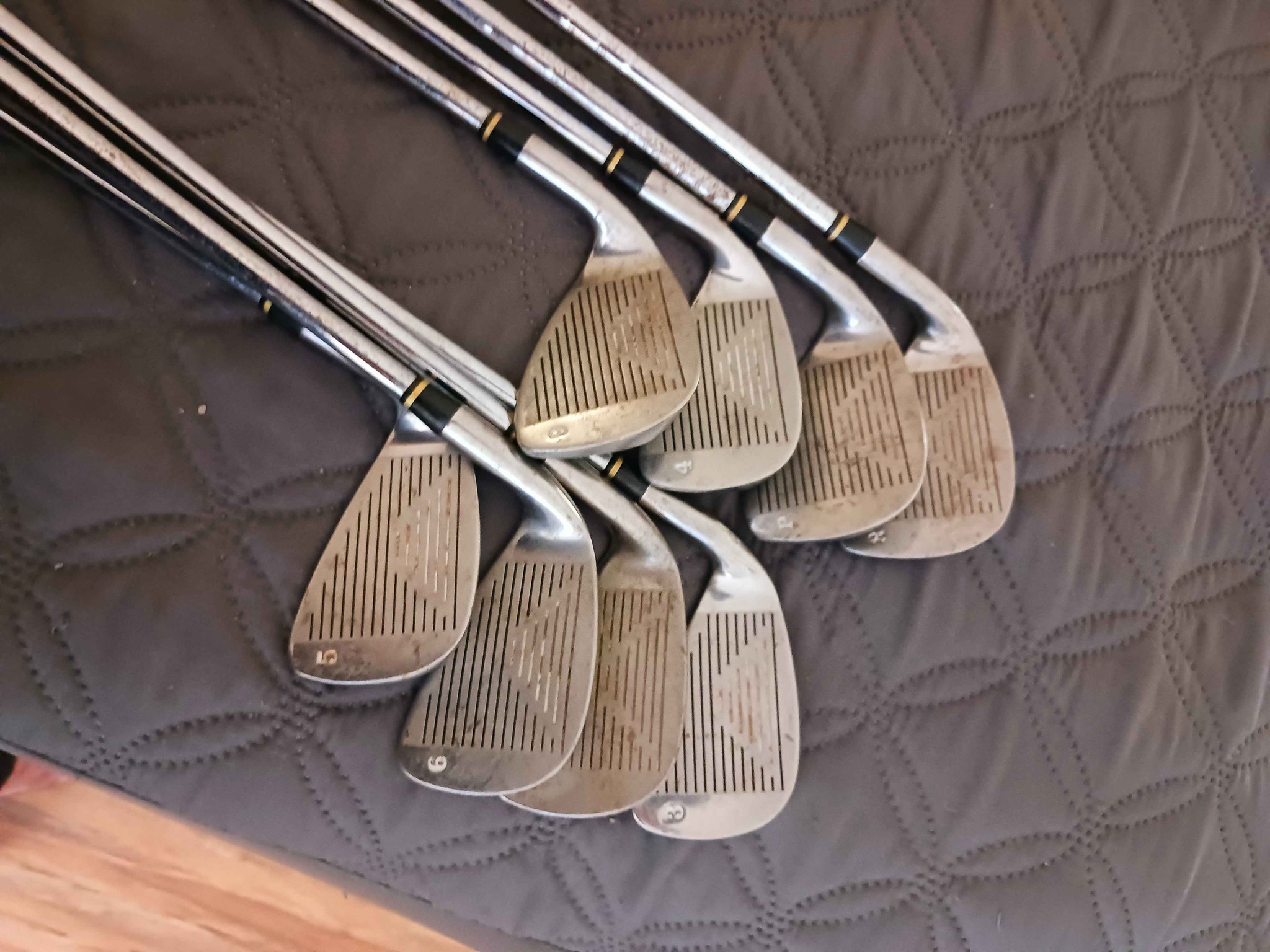 Bullet golf set, 444, oversized. Older set, but solid.