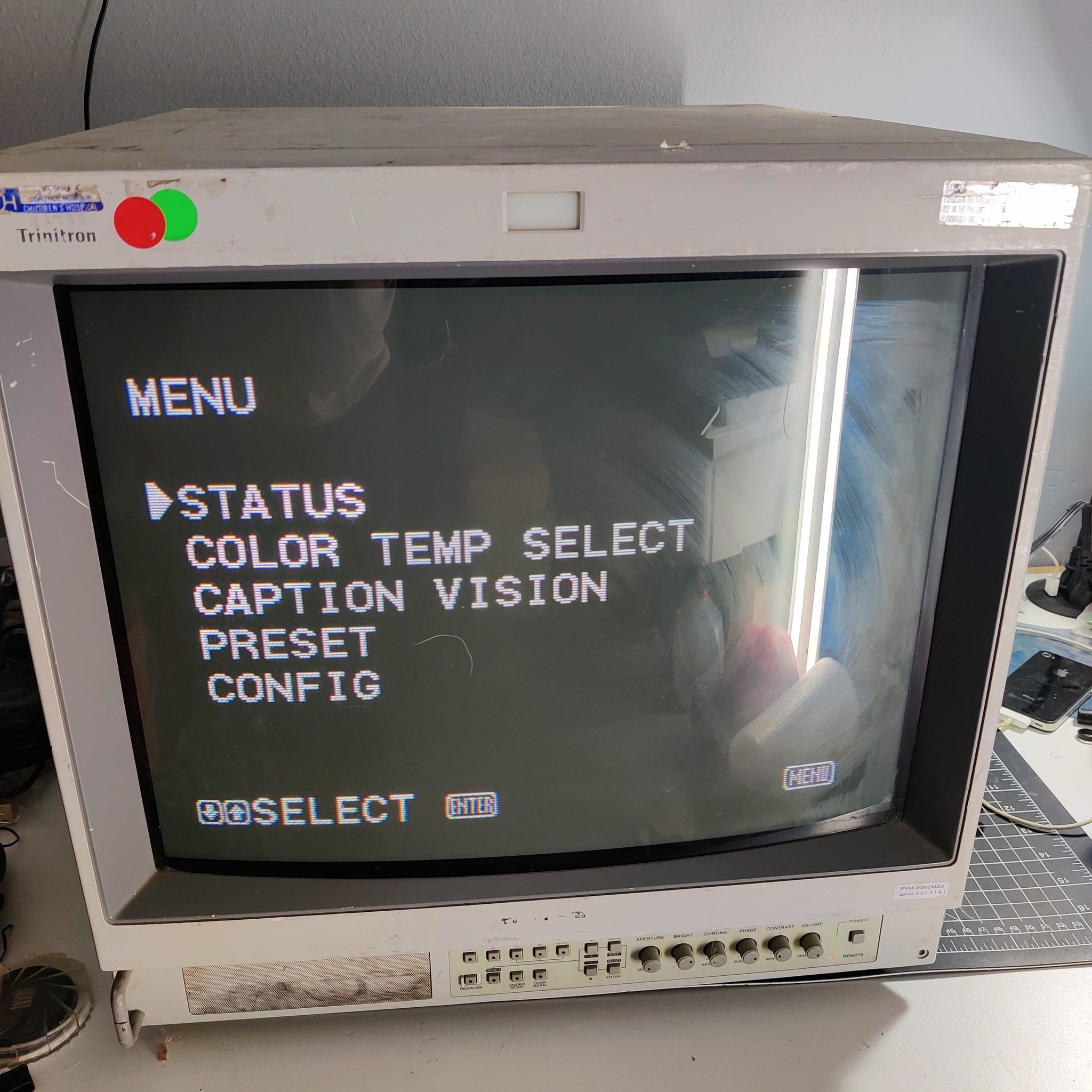 Sony Trinitron PVM-20M2MDU monitor for sale