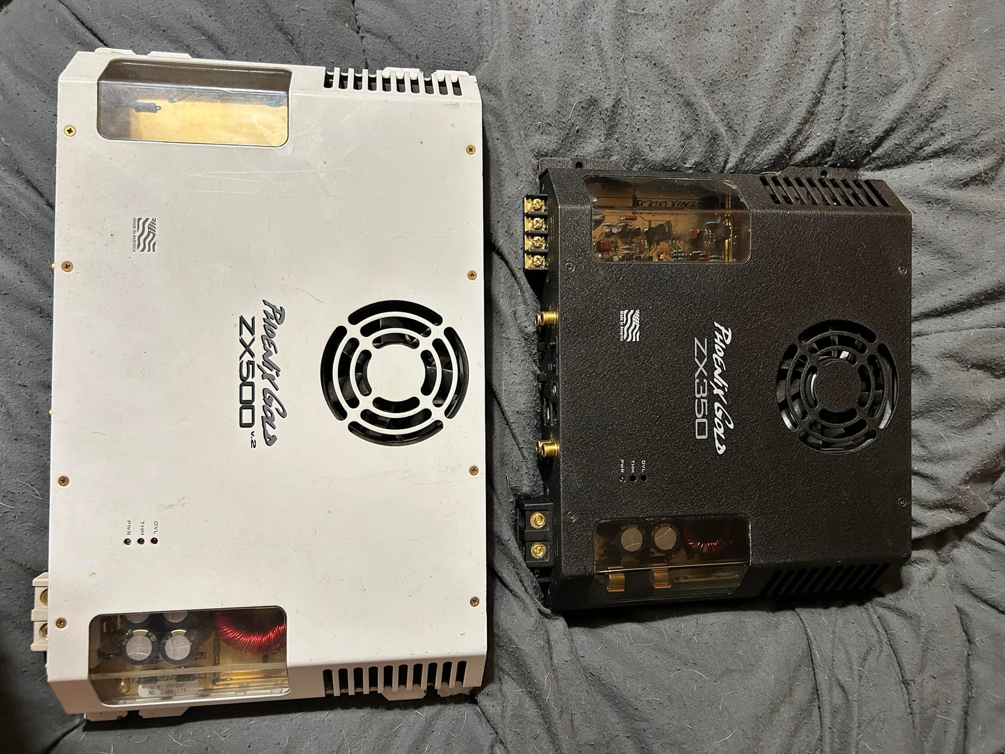 Phoenix Gold ZX350 アンプ