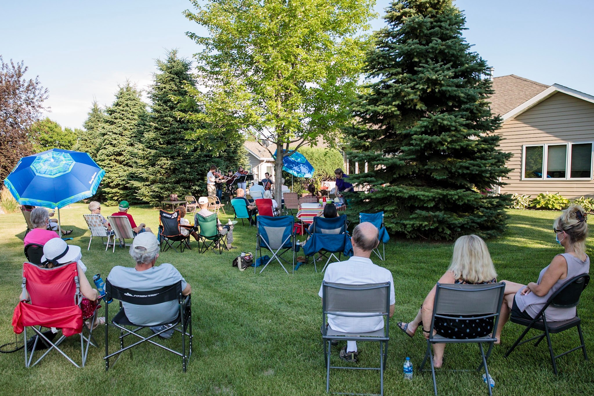 Summer Backyard Concerts, Grand Forks