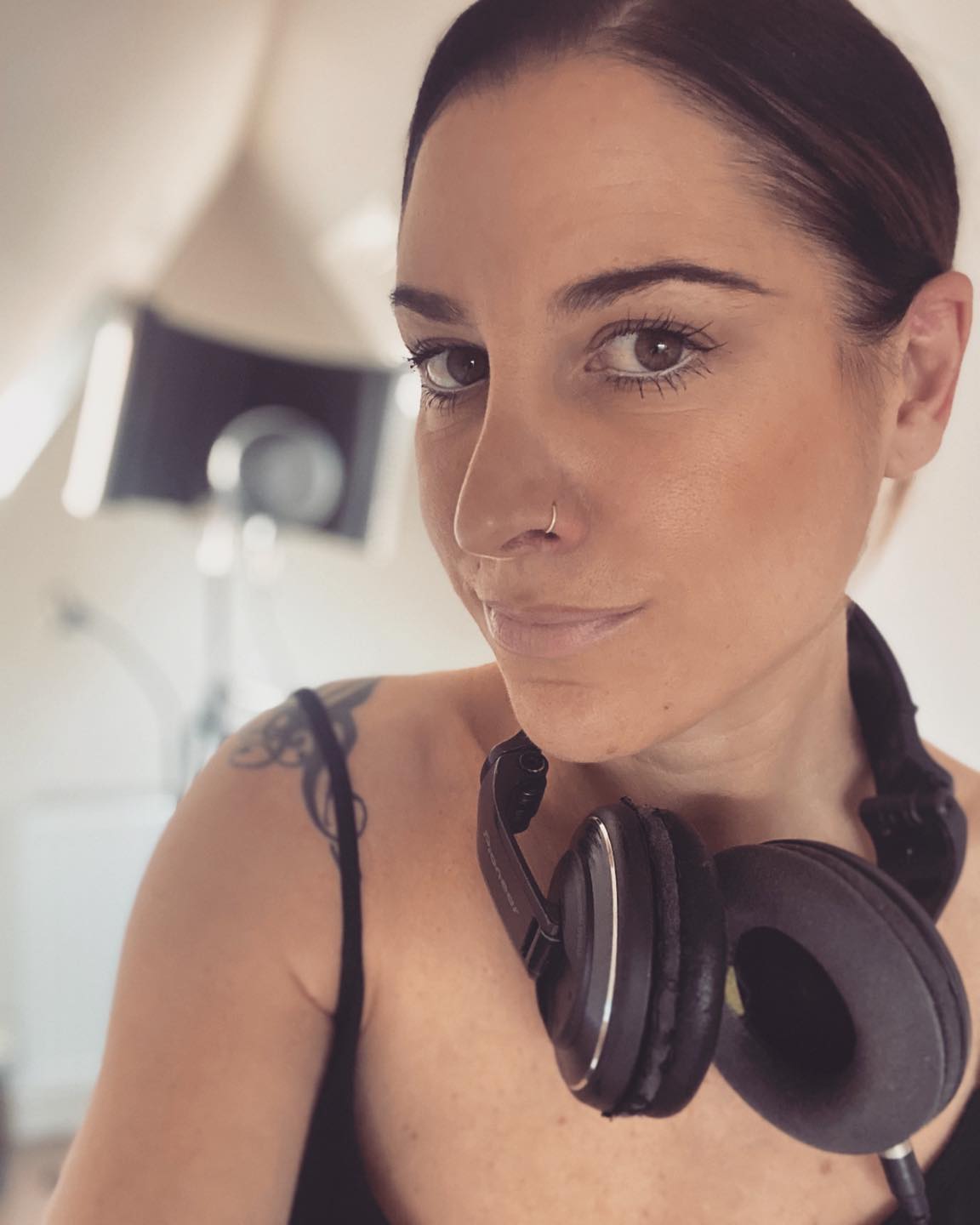 DJ RAE - Yes my work is done👊The new show incoming at 6pm House FM! 💥 ️ ...