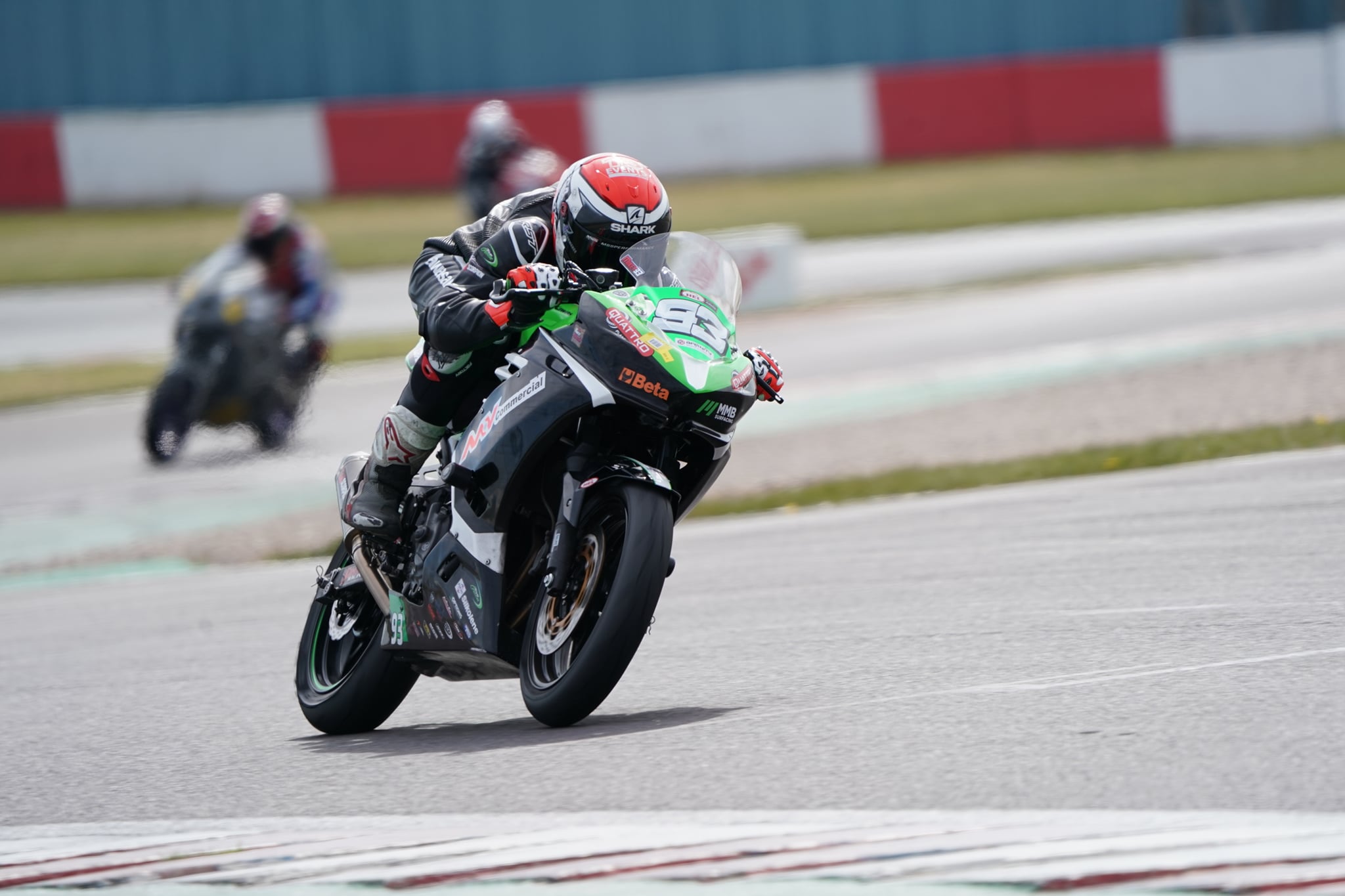 Some mega pics of Mikey racing... - Mikey Hardie Racing #93