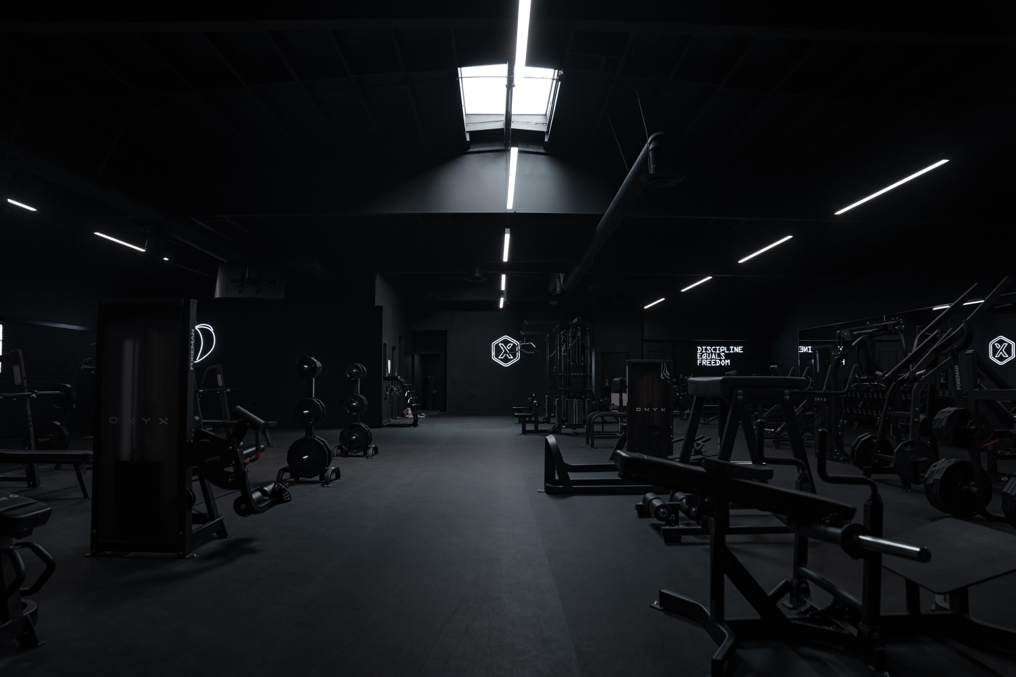 Santo Performance Studio | Newport Beach CA