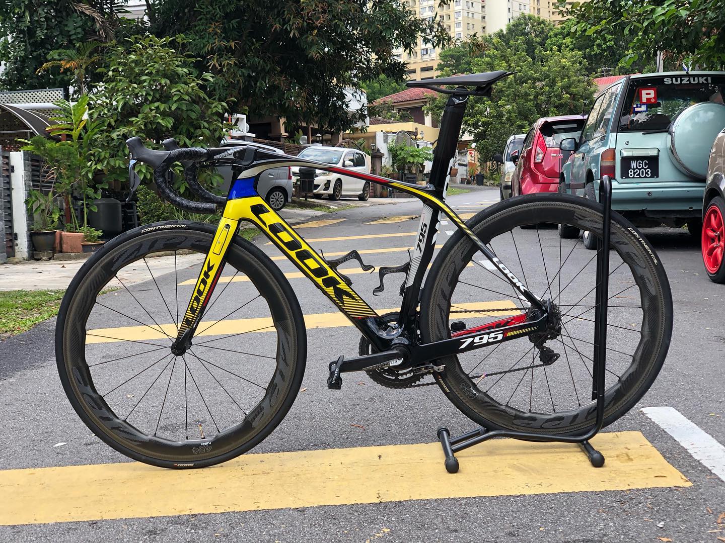 Done Washing , Detailing and Waxing..... - Legit Bicycle Wash