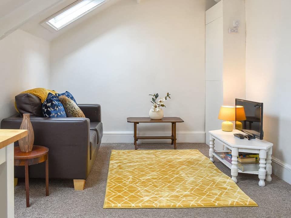 Holmwood Interiors | Whitby