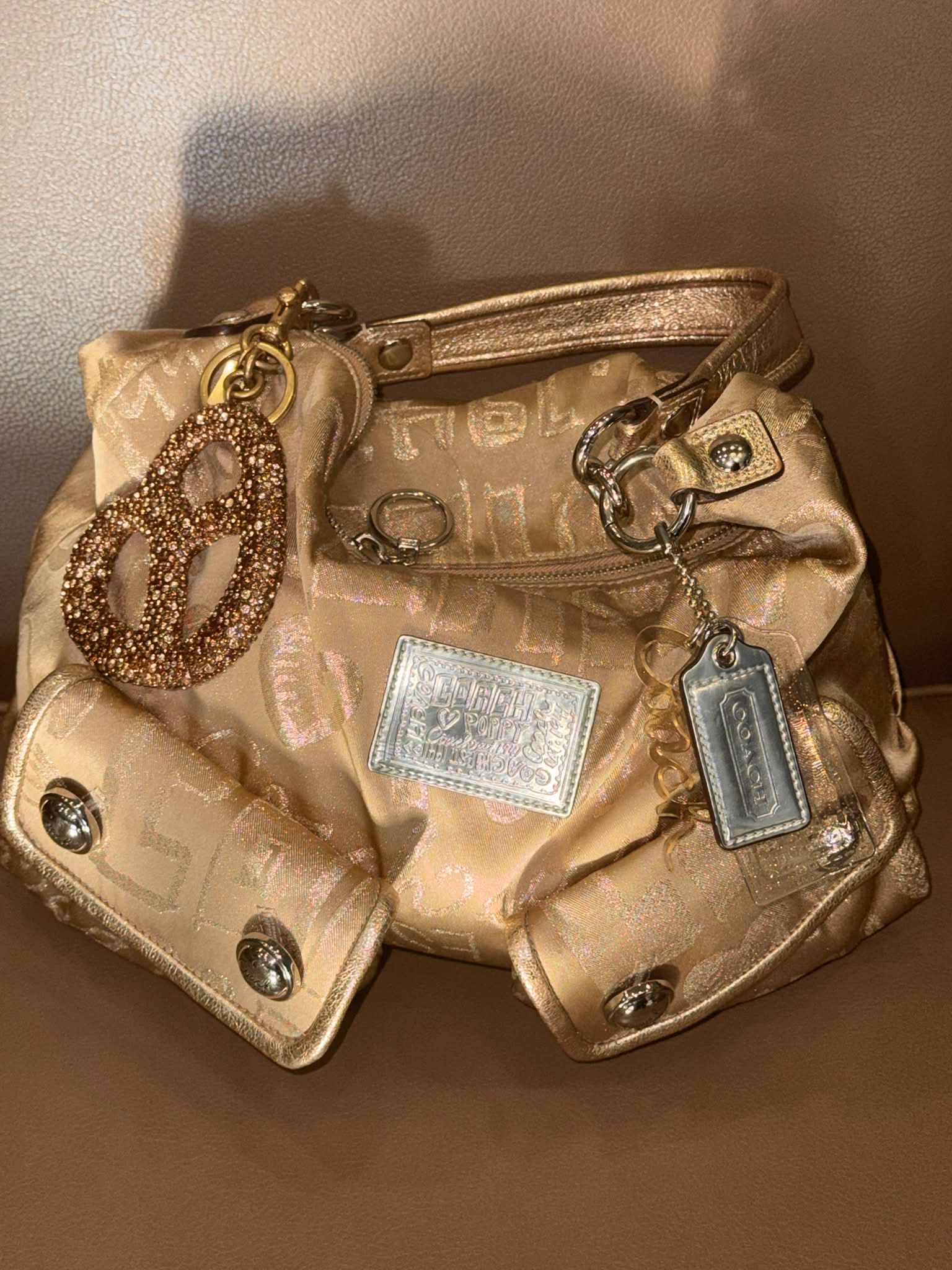 COACH Poppy Signature Tote Bag Gold y2k VTG Coach Pink Poppy 