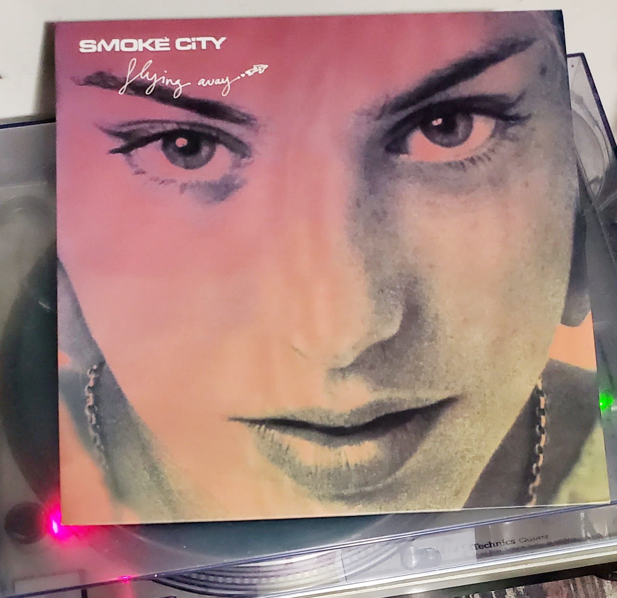 Smoke City: Flying Away album and its connection to trip hop and 