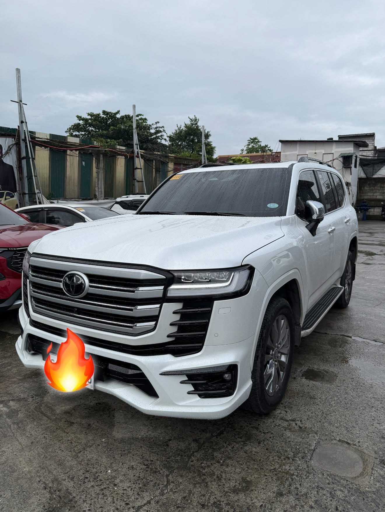 For assume balance land cruiser zx 2025 monthly 77k 82 months to