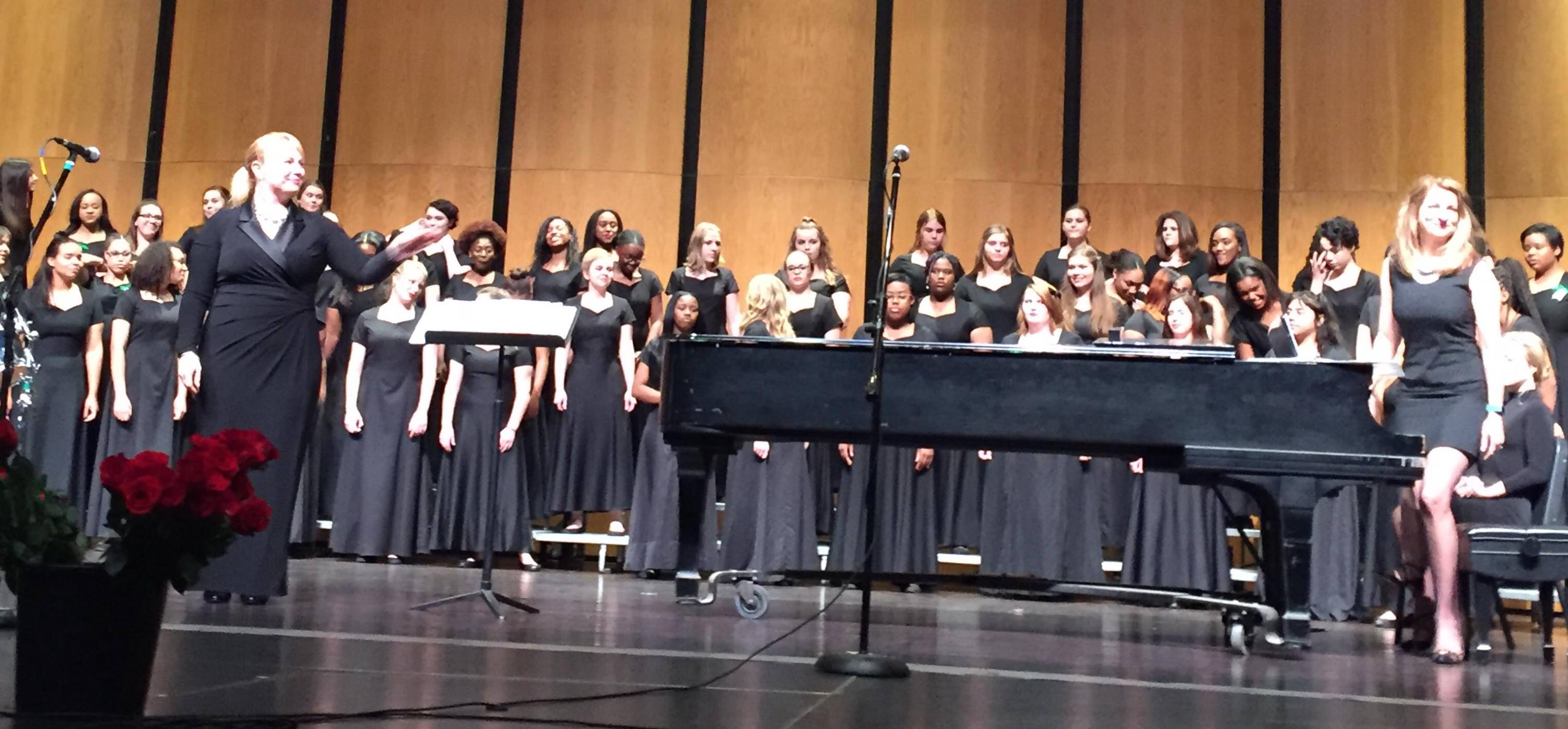 Lafayette High School Choir... - Lafayette High School Choir