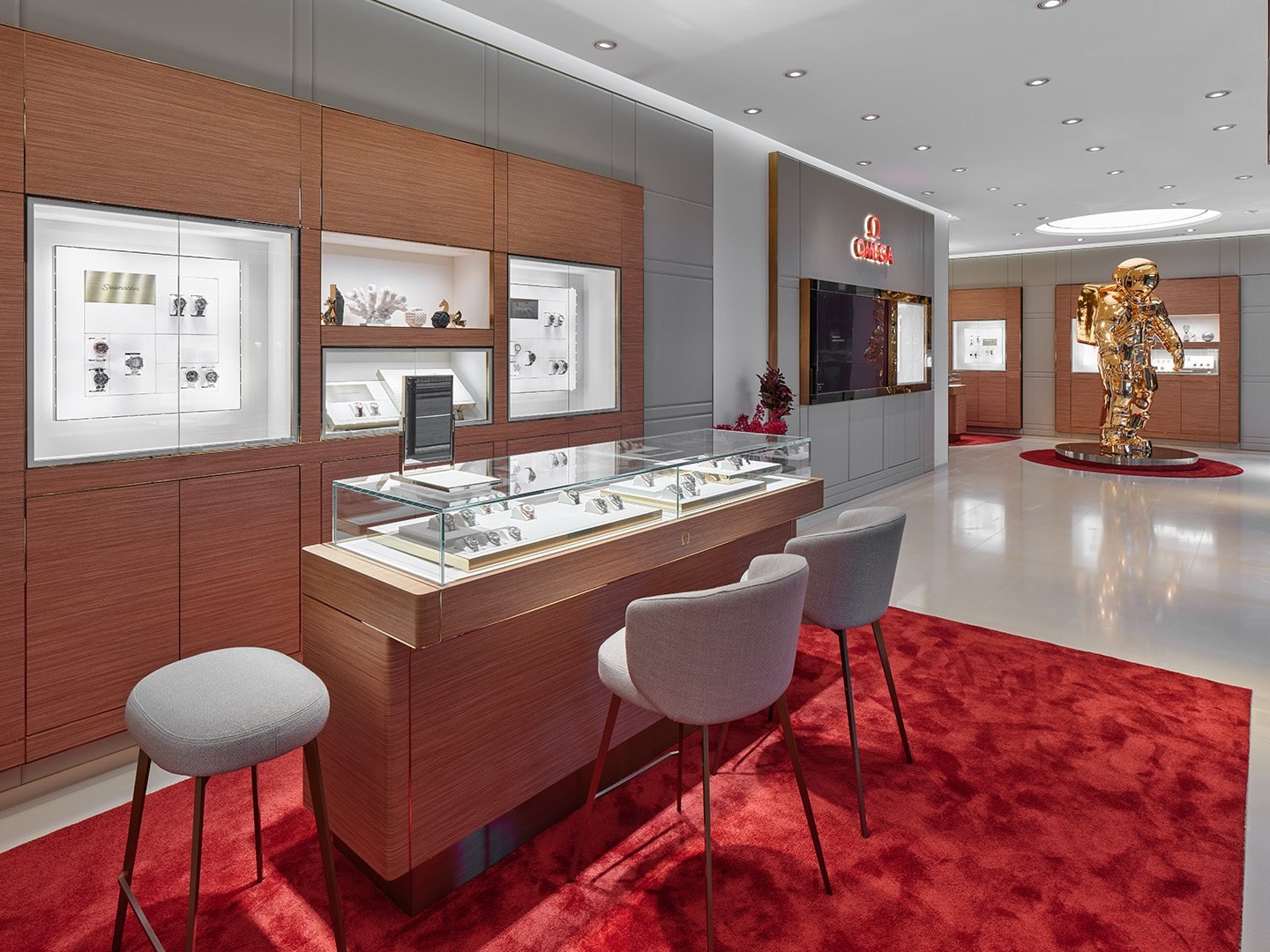 OMEGA Flagship Store Grand Opening... - DG Display showcase