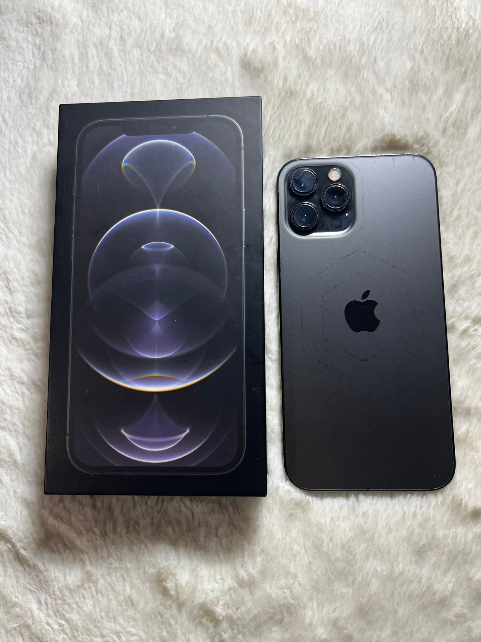 FOR SALE 12 PRO MAX 128GB & 256GB AVAILABLE! IPHONE 12 PRO MAX 