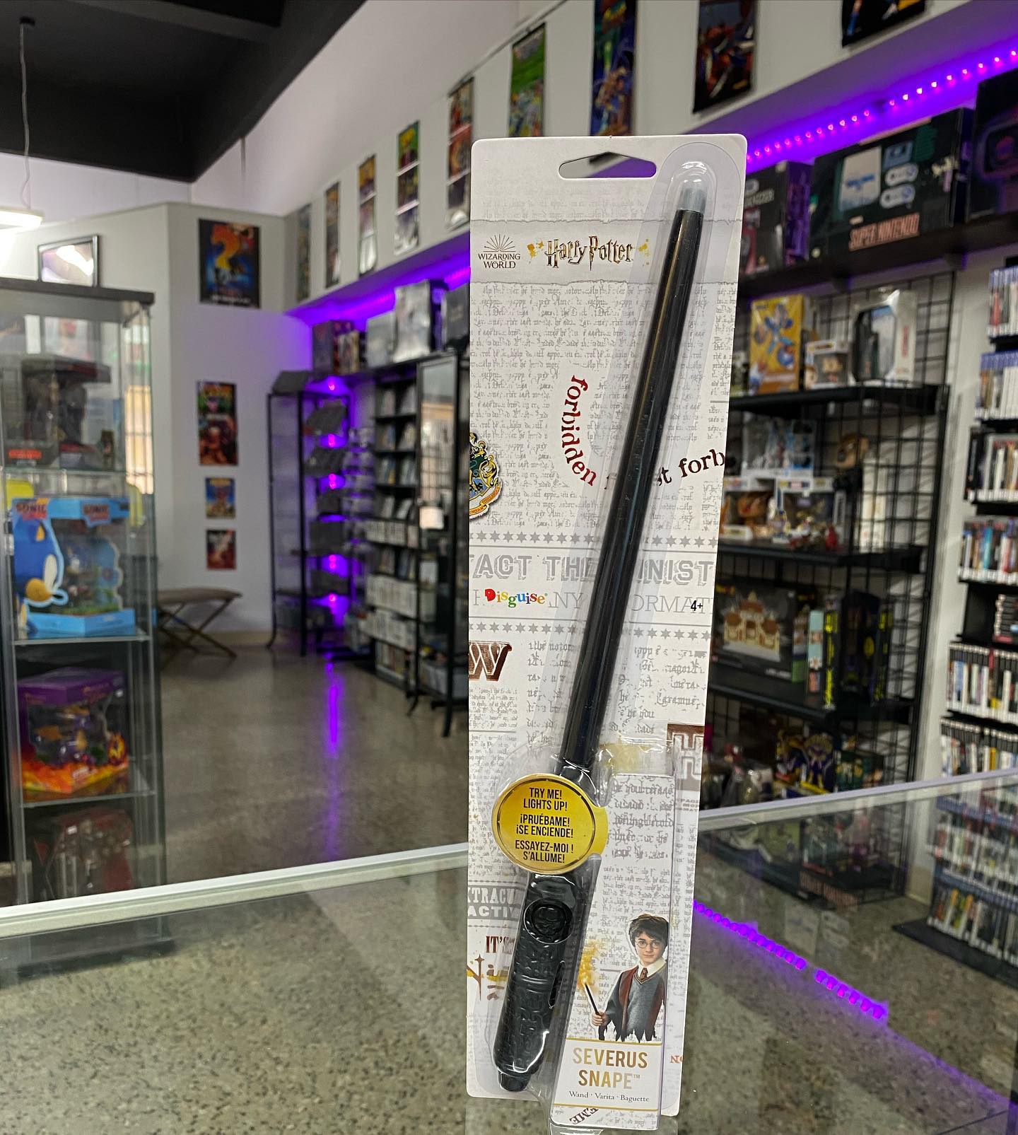 Disguise Harry Potter Severus Snape Deluxe Light Up Wand | Official Licensed Wizarding World Toy With LED Tip | 13.5 Inches, BPA-Free Plastic, Includes Batteries