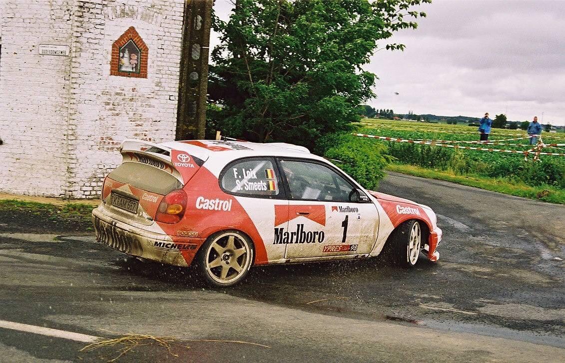 The Gravel - Marlboro stickers never looked better (in the realm