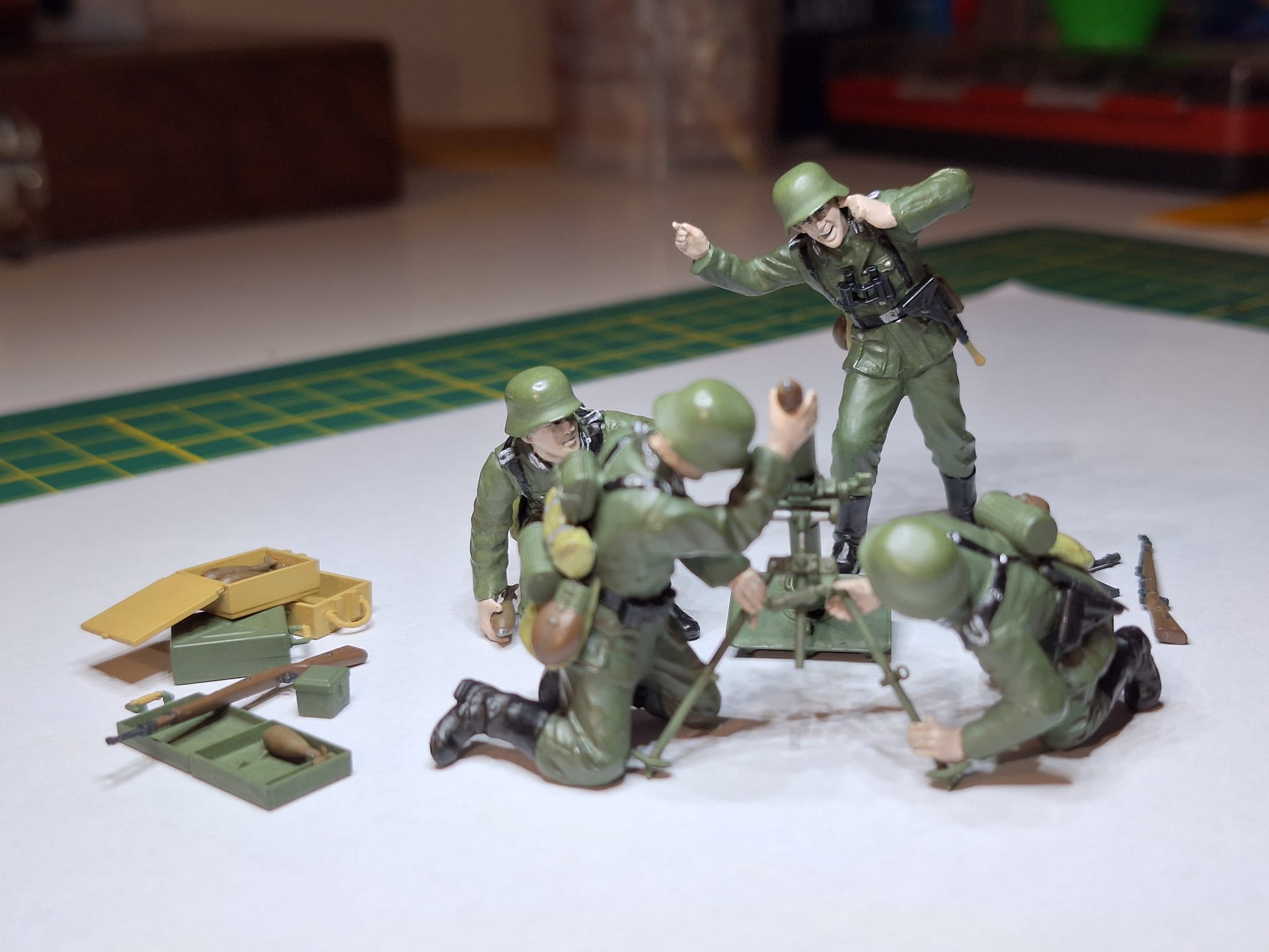 Tamiya German Infantry Mortar Team 1/35 Scale Model Kit 35193