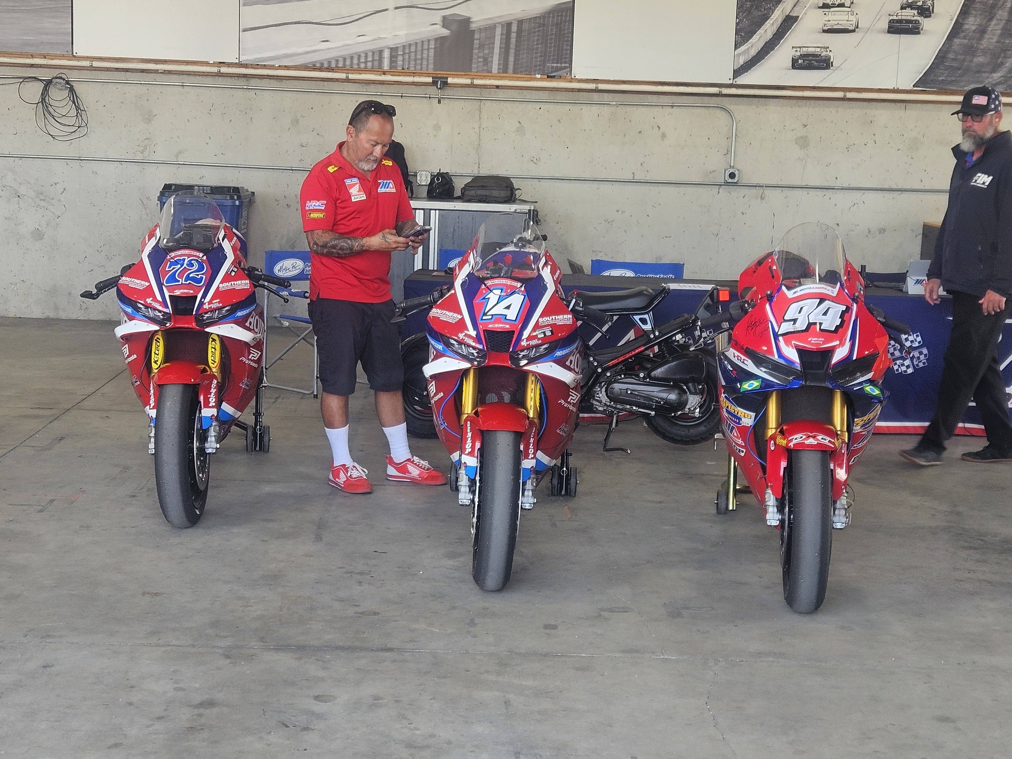 Honda sweeps Superbike Cup race with three podium finishes