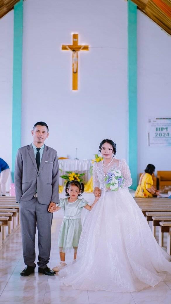 Riny Helena
