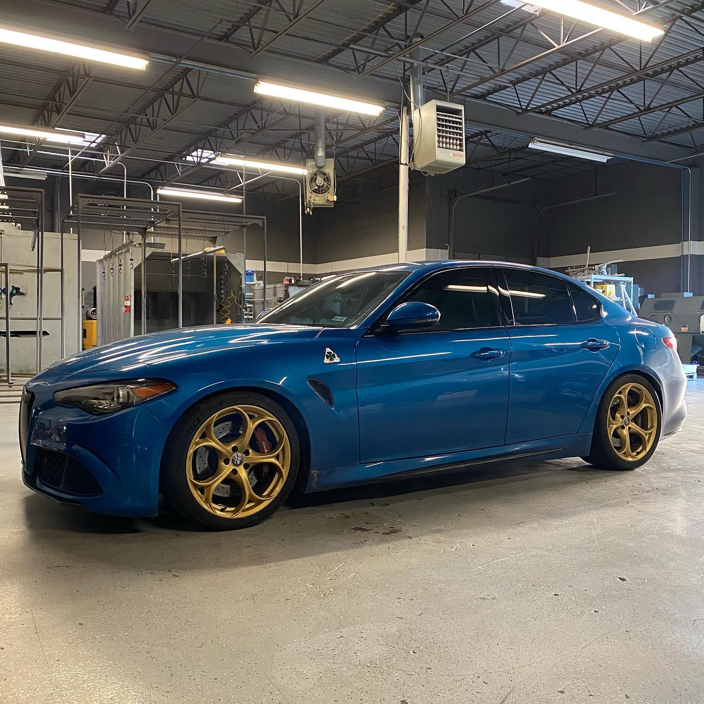 Alfa Romeo Giulia wheels... - Unit F14 Powder Coating