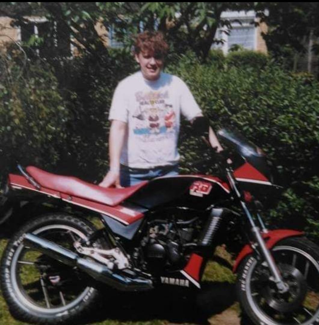 fun Myself in 1988, 17 years old. I was so happy with this bike 👍