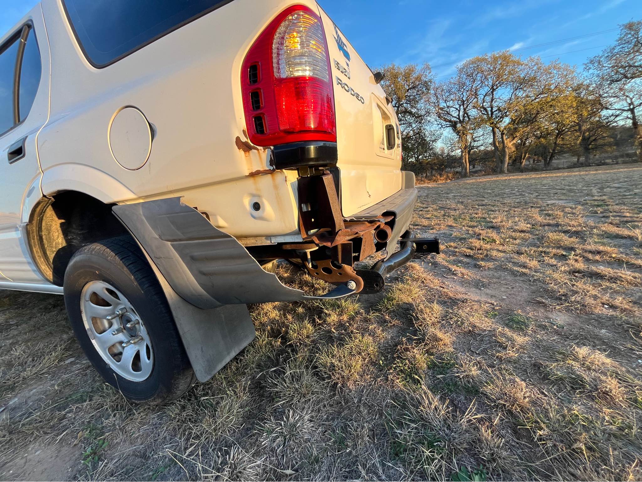 1998 Isuzu Rodeo · LS Sport Utility 4D - Cars & Trucks - Bowie, Texas ...