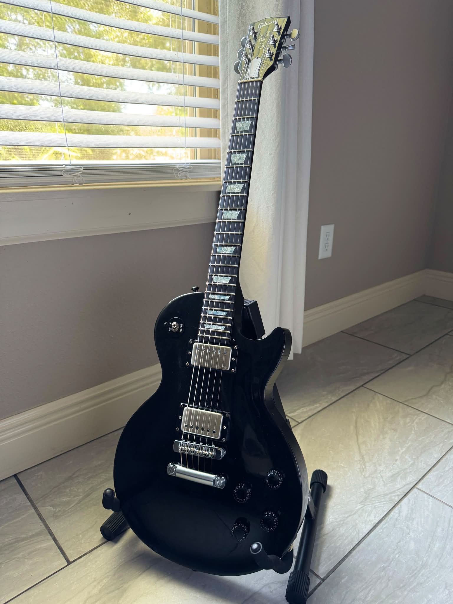 2004 Studio Platinum Les Paul guitar review