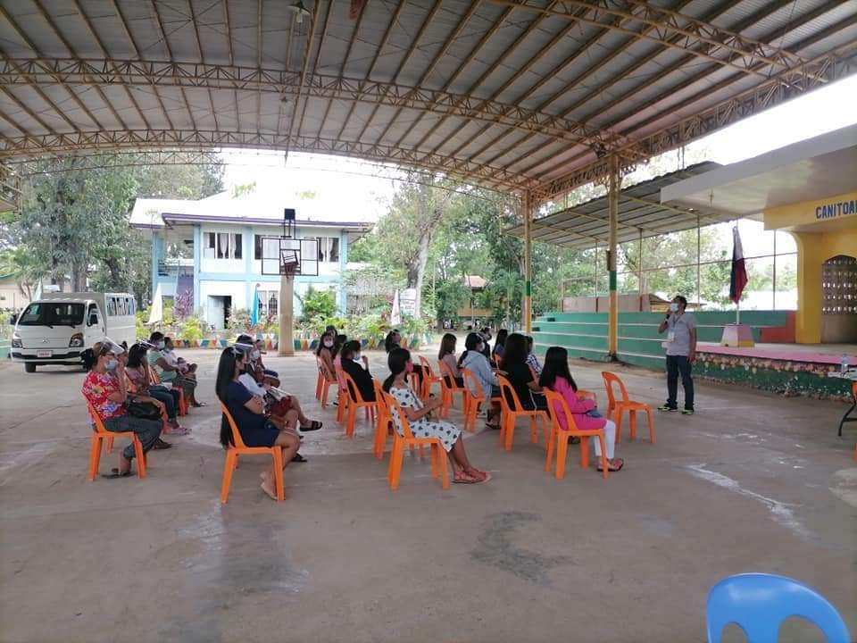 IN PHOTOS | TEENAGE MOMS RPFP SESSION The Sangguniang Kabataan of ...