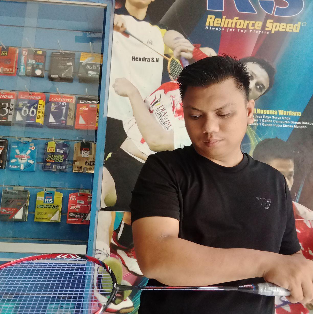 String green badminton | Inda Wijaya