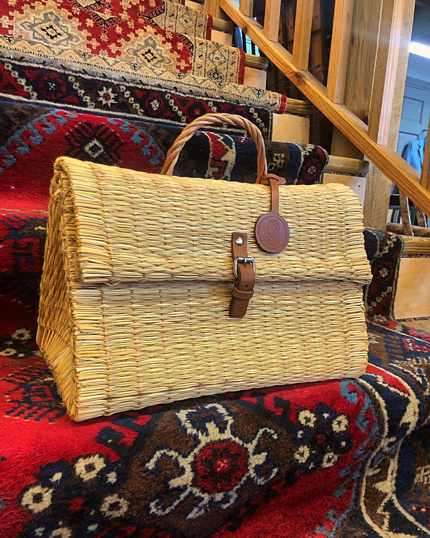 TOINO ABEL takes a modern approach to basketry We bring together an in-house designed collection with a unique savoir-faire while merging nature, design and folk culture TOINO ABEL was founded by Nuno