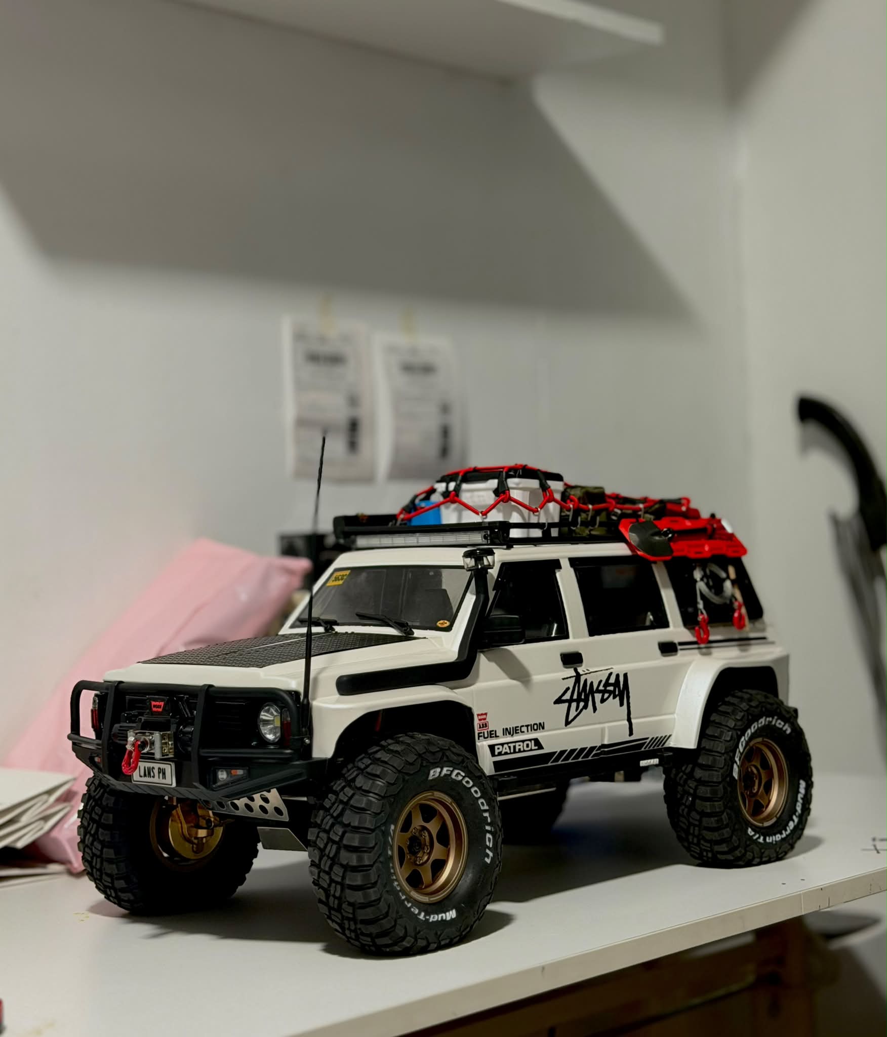 YK4101 pro rc crawler photos