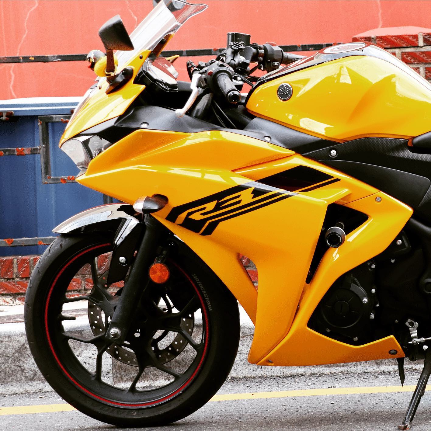 YAMA YZF-R3 Yellow Color Painting... - grid.performance | Facebook